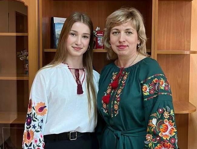 Вітаємо