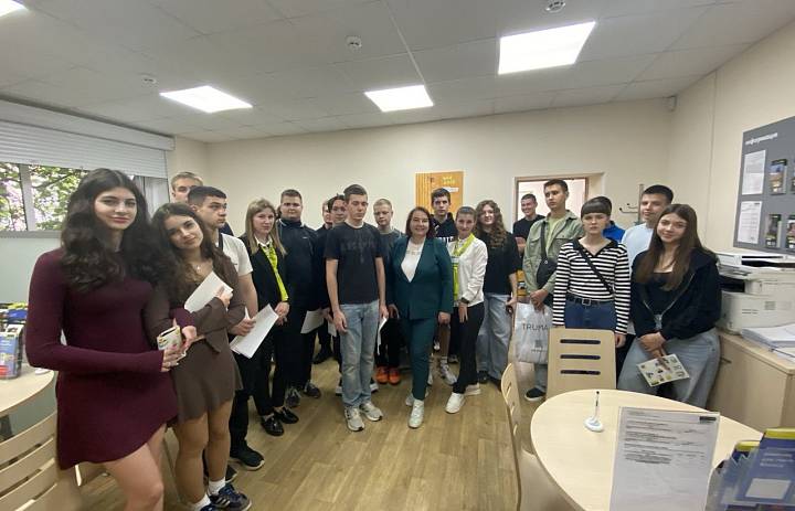 Освітній проєкт “Професія банкір: мандрівка від шага до банкуˮ